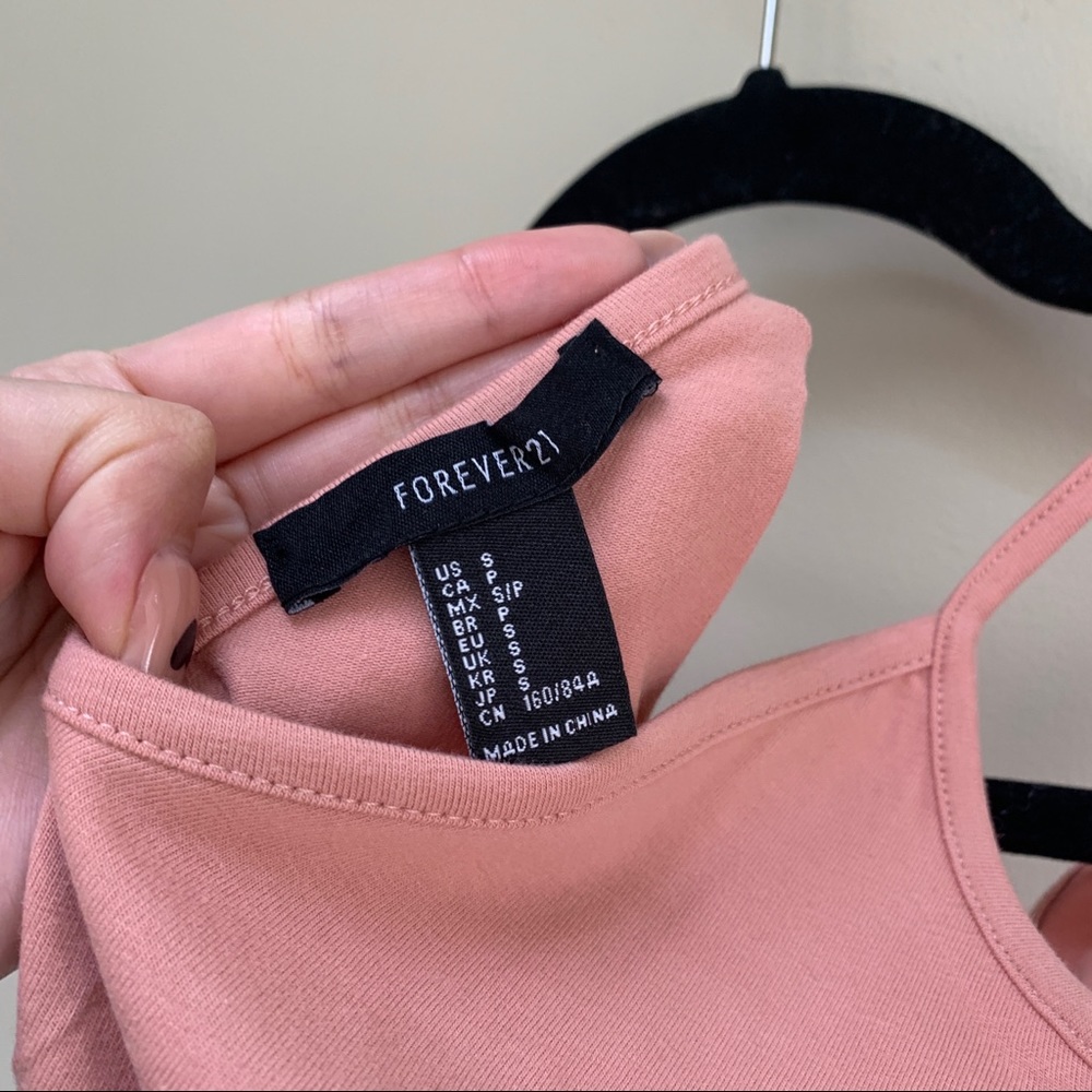 Pink bodysuit - Picture 6 of 6